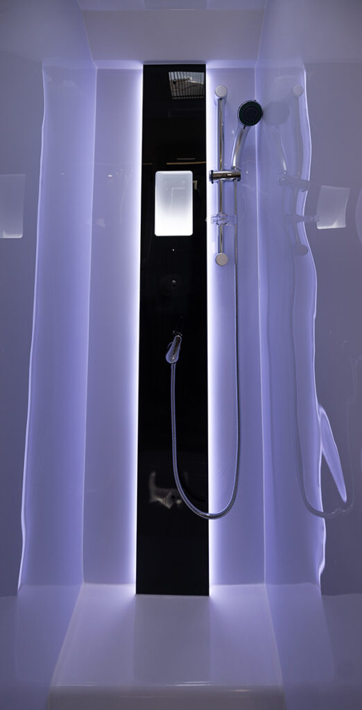 2-2022-06-17-Ilusion-4225-522x1024