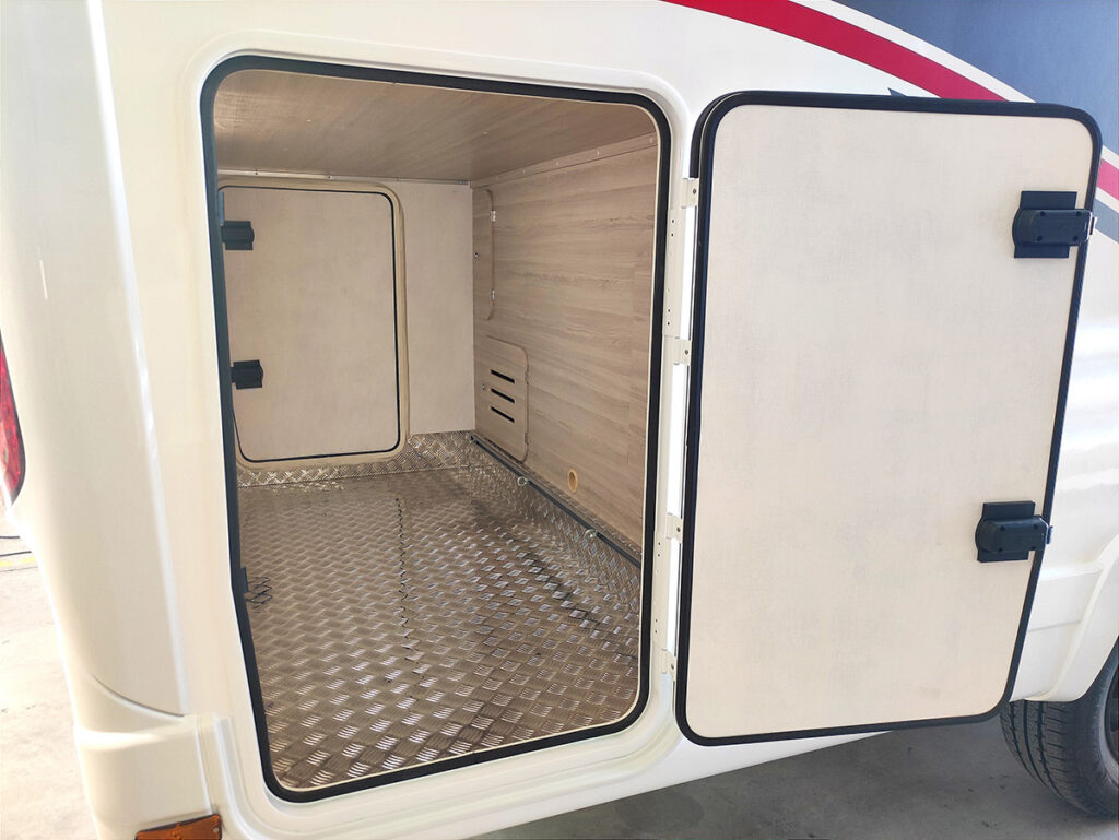 4-SERIE-Garaje2-1024x769