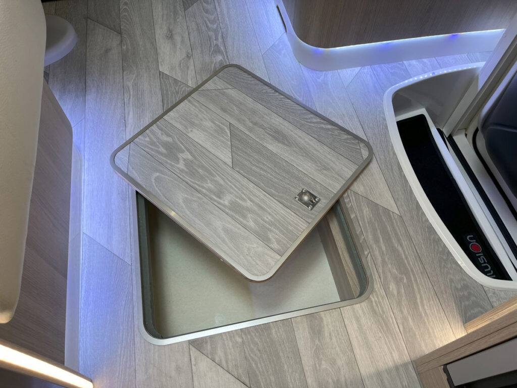 interior-4249-1024x768